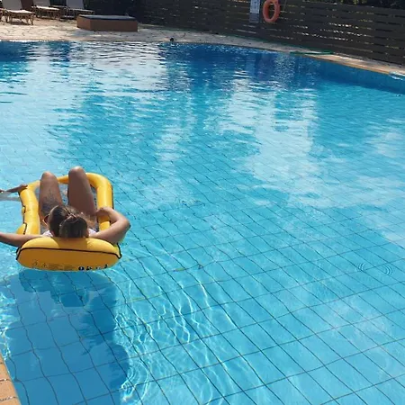 Pool Balcony 8 3*